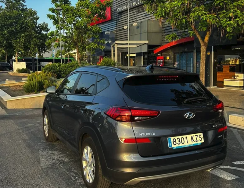 
								Hyundai Tucson 2019 full									