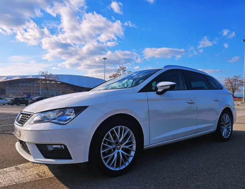 
								Seat León TGI 130 2019 full									