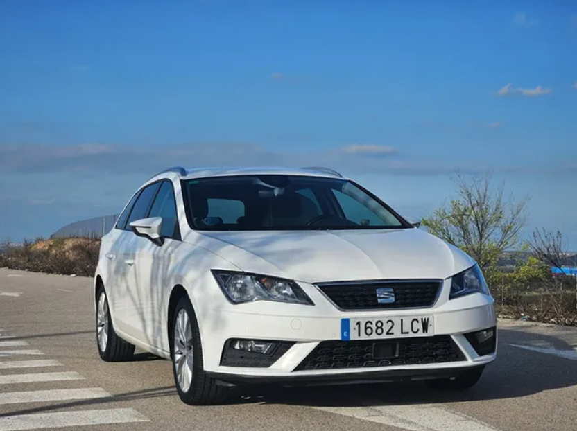 
								Seat León TGI 130 2019 full									