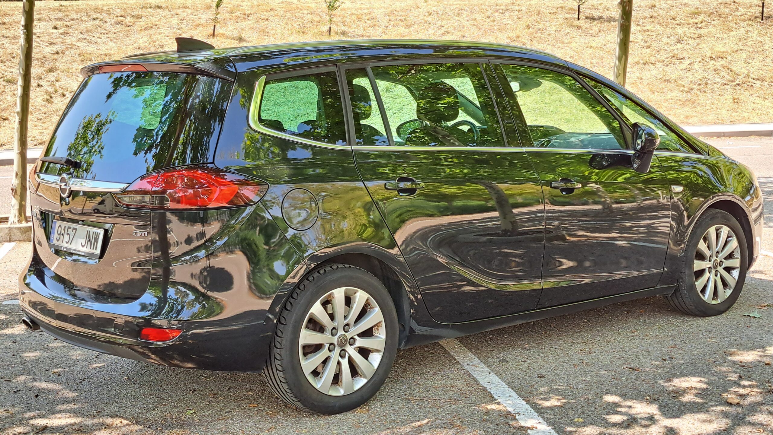 
								Opel Zafira Tourer 2.0 CDTi SS Excellence completo									