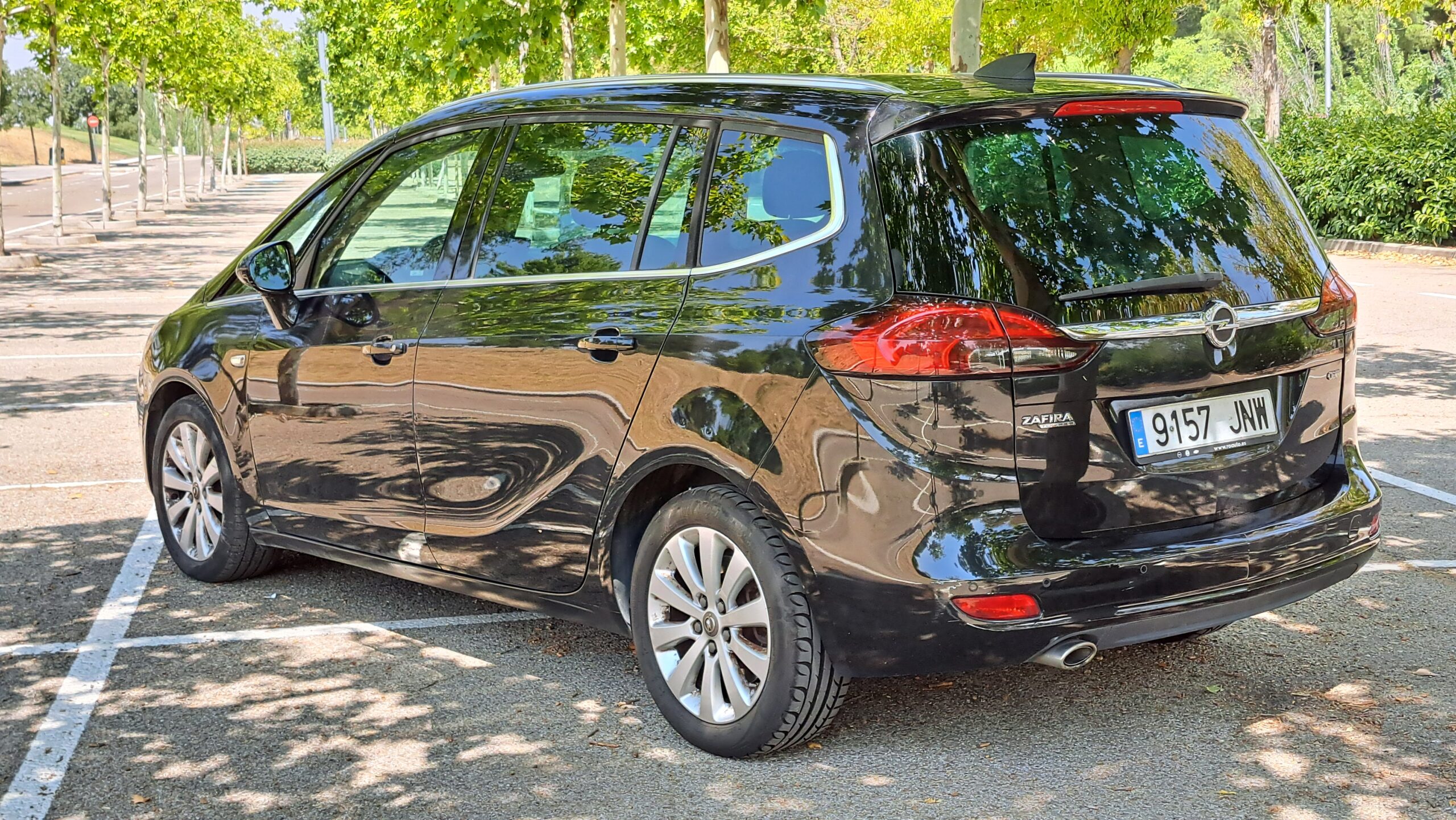 
								Opel Zafira Tourer 2.0 CDTi SS Excellence completo									